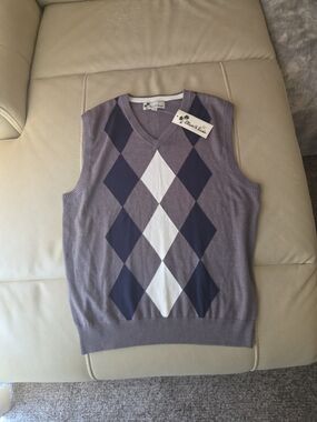 Oliver Burke men's mauve and navy blue argyle pattern V-neck knit sweater vest